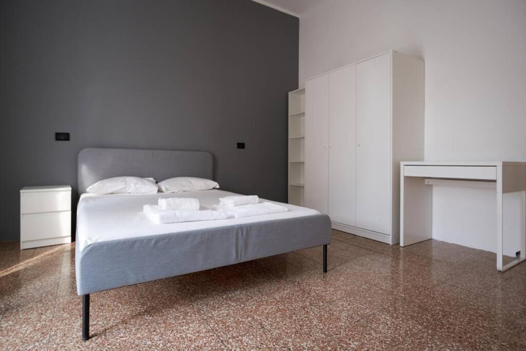 Апартаменти Casa Faby - Family House Milano Baggio Екстер'єр фото